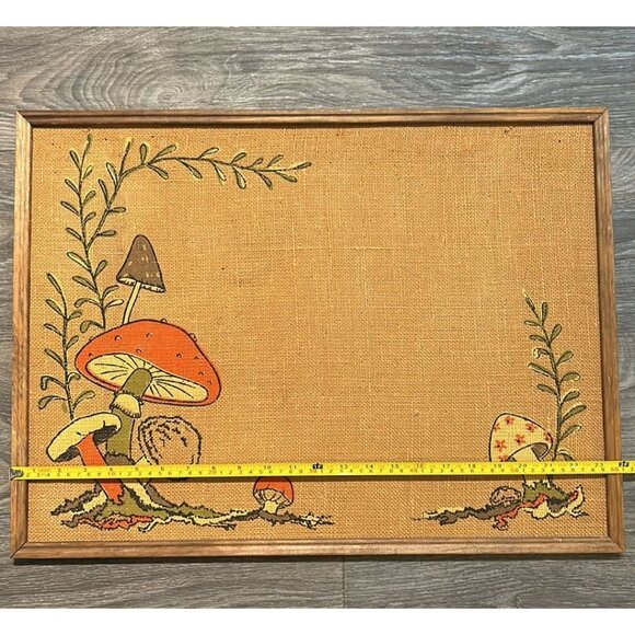 Vintage Tandy Mushroom Bulletin Memo Board Burlap Wall Hanging Size 18 x 24 60's - Picture 4 of 8